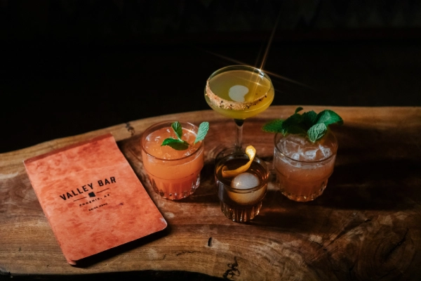 Best Nightlife in Phoenix, AZ: Find Top Nightclubs, Bars with Reviews and Ratings - Top Rated Choices Valley Bar in Phoenix - Top Rated Choices
