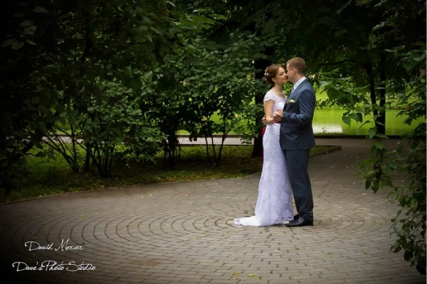 Explore Best Wedding Photographers in Aurora, IL With Reviews - Top Rated Choices IDT Photo in Aurora, IL - Top Rated Choices